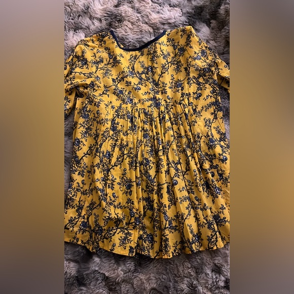 Generation| Yellow Top (8) - Picture 3 of 3